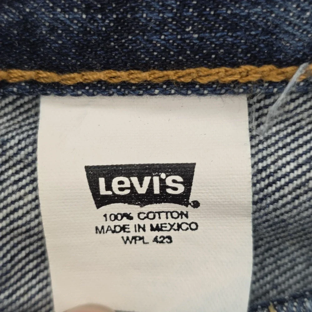 Levis product pair